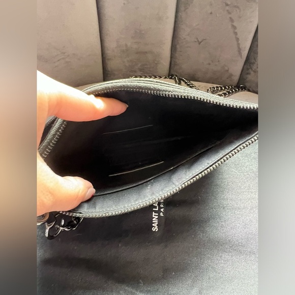 New Yves Saint Laurent black monogram clutch / crossbody - Picture 7 of 13
